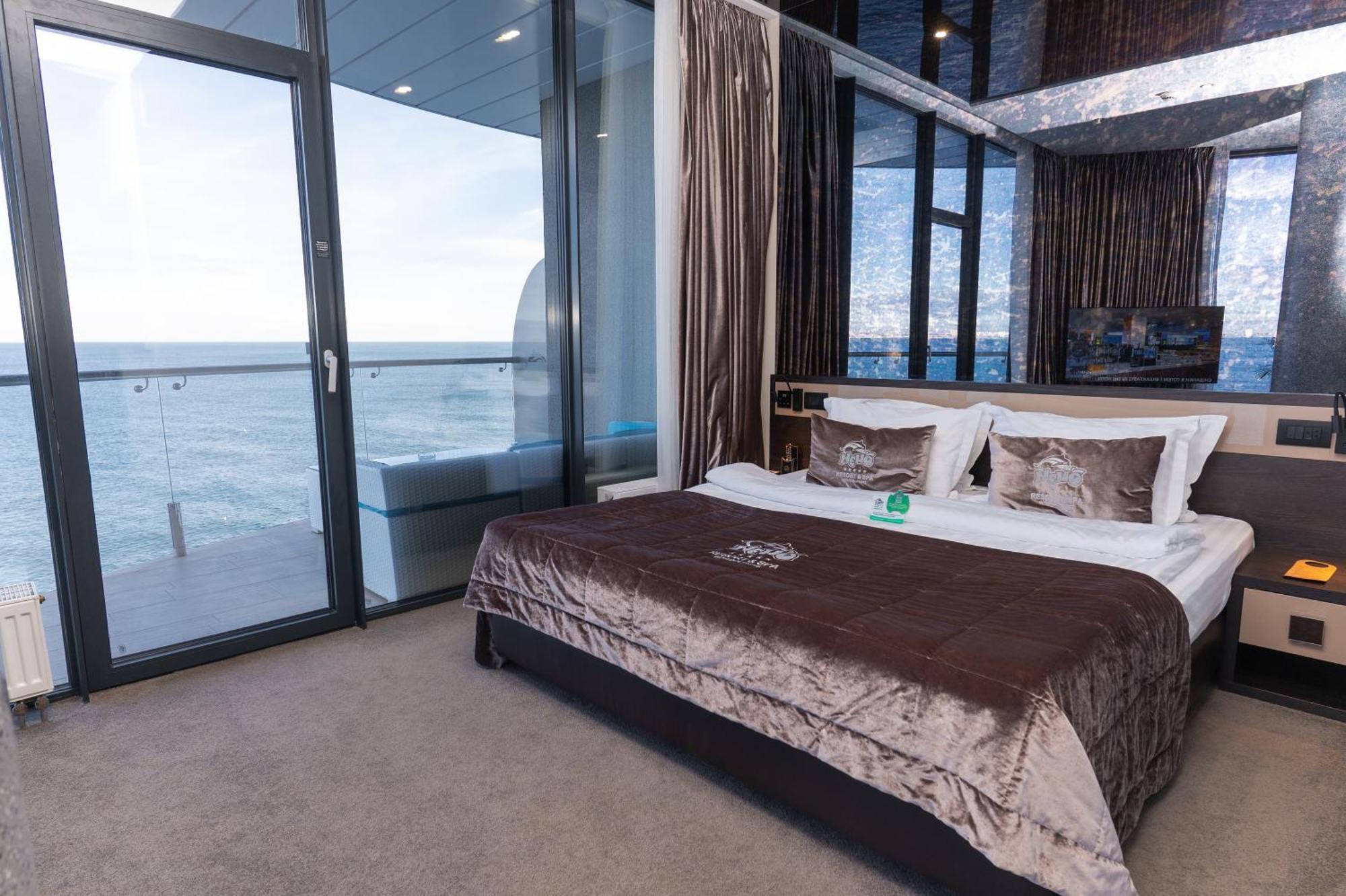 Nemo Hotel Resort & Spa Odessa Rum bild Suite